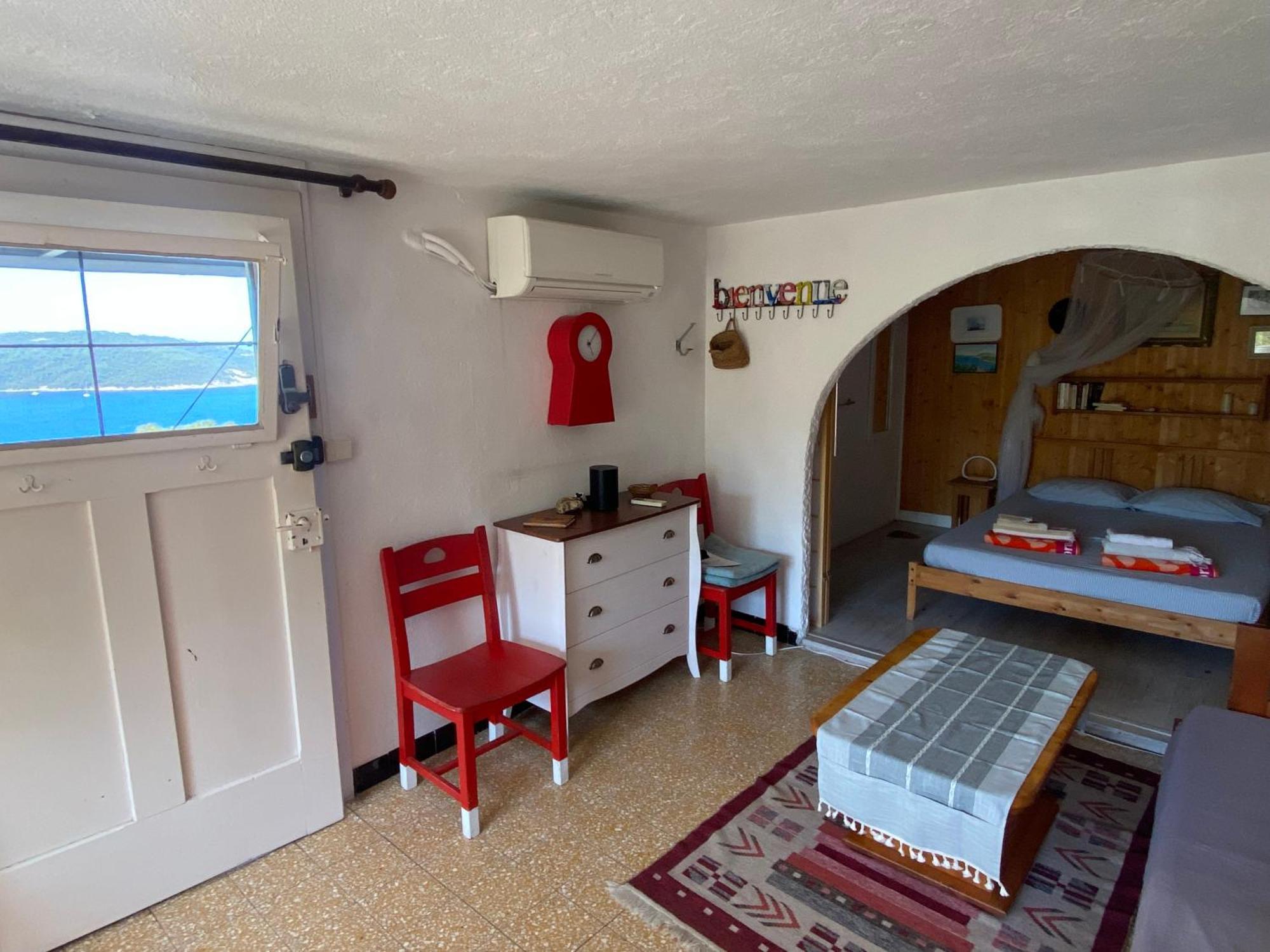Île du LevantLes Oreades, Studio Le Marin Avec Vue Mer Imprenable公寓 外观 照片